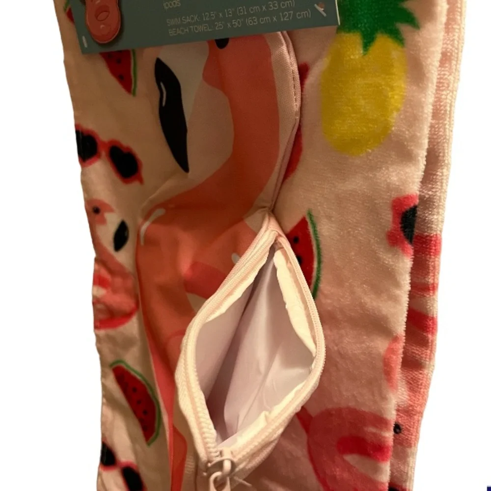 NWT FLAMINGO BEACH TOWEL & BAG